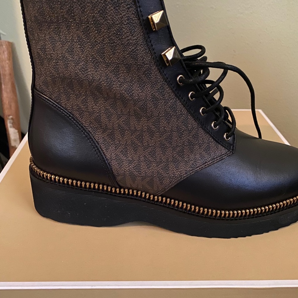 Brand new Michael kors Haskell bootie combat boot
